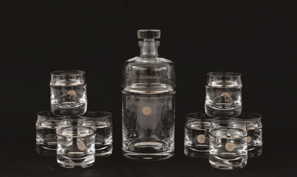 Karaff med 8st glas, Sigvard Bernadotte för Fyrklövern