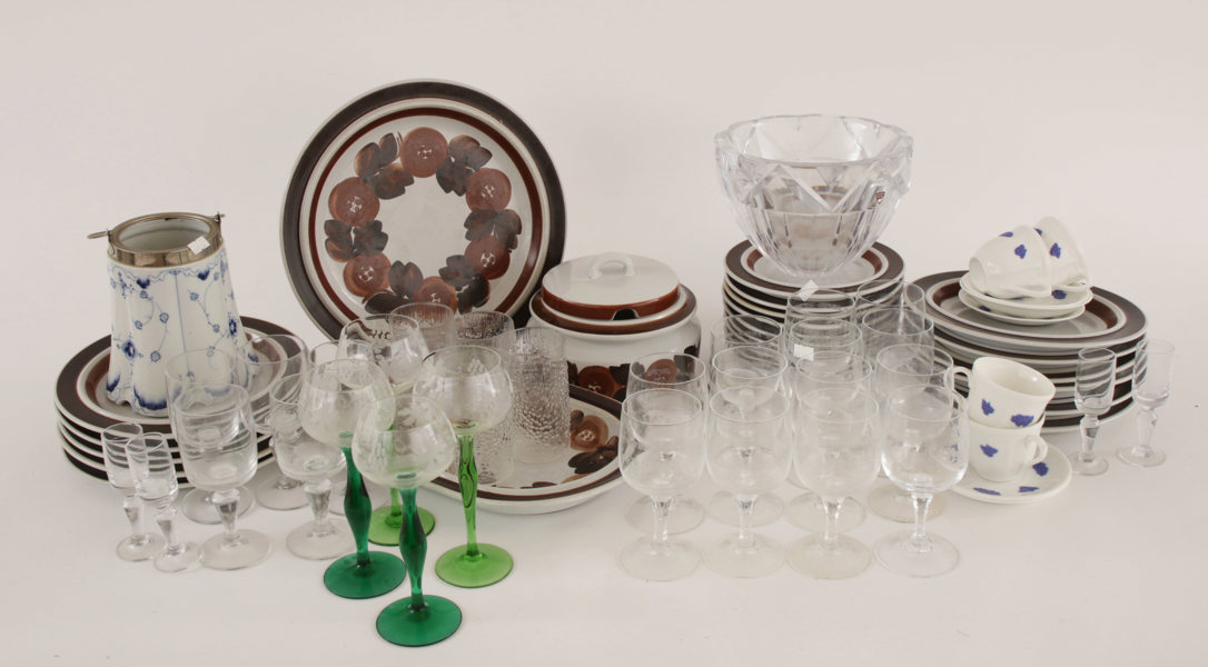 Parti glas och keramik