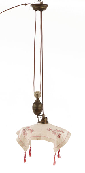 Skomakarlampa med hiss, 1900-talets första del