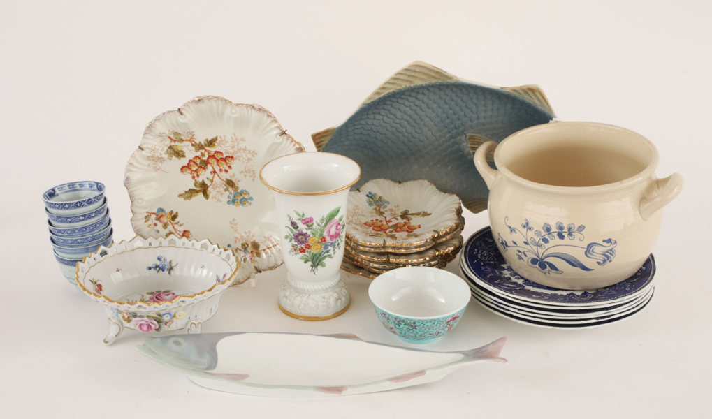 Parti porslin och keramik