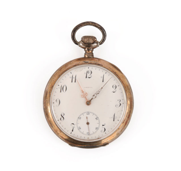 Fickur i silver, Omega