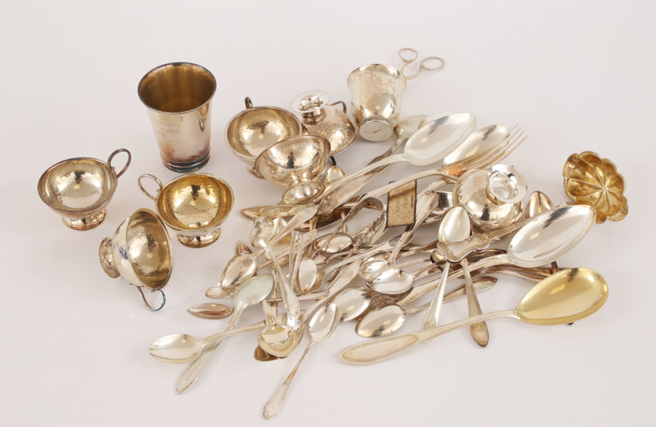 Parti silverföremål