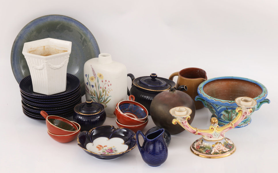 Parti porslin och keramik