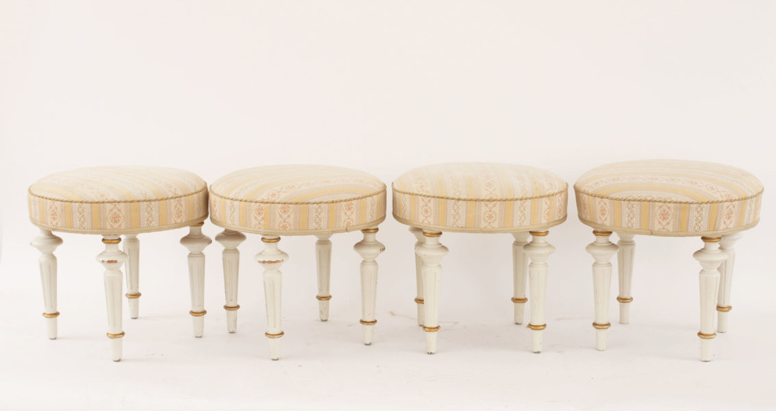 Pallar 4st, gustaviansk stil, 1800-talets slut