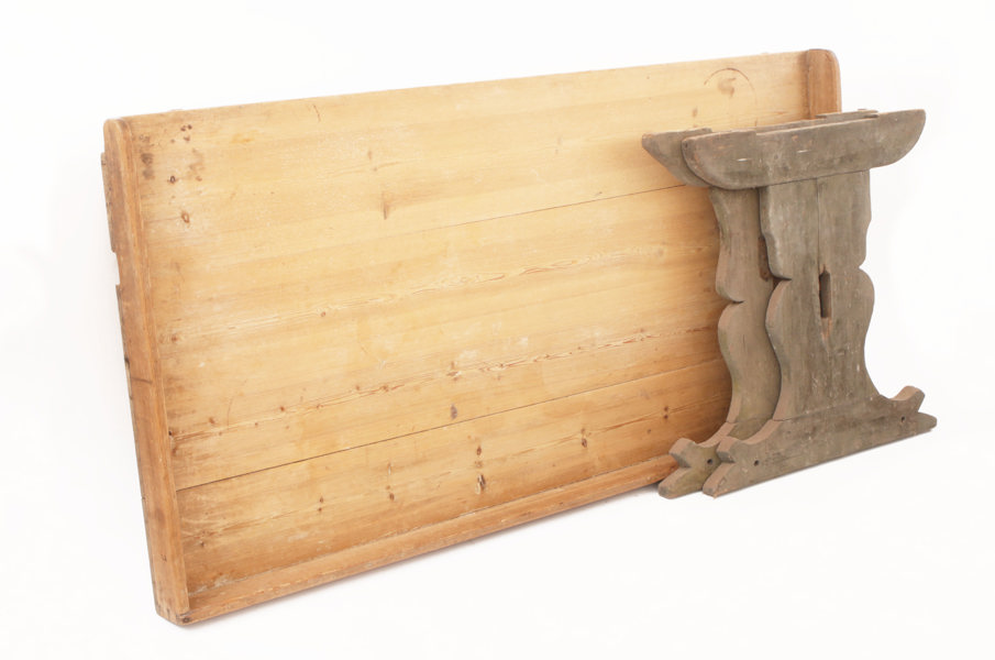 Bakbordsskiva samt sidor till bockbord, 1800-tal