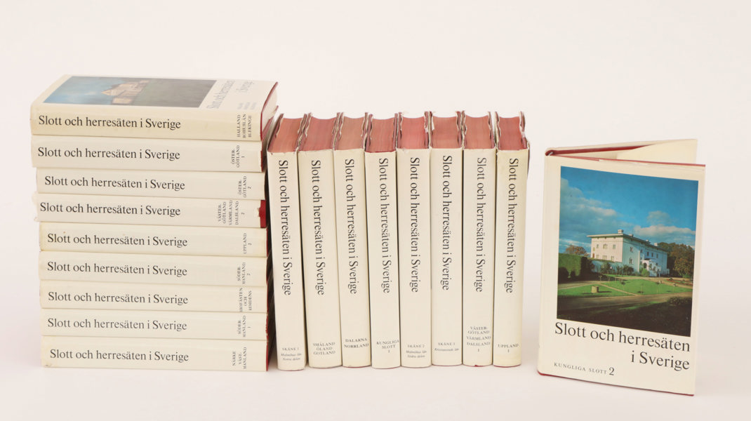 18 band, "Slott och herresäten i Sverige", bl.a. tryckt 1968
