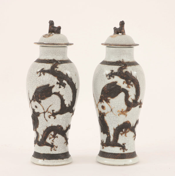 Lockurnor ett par, Kina, 1900-tal