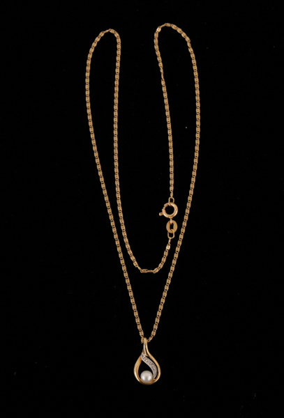 Halsband med hänge, 18k