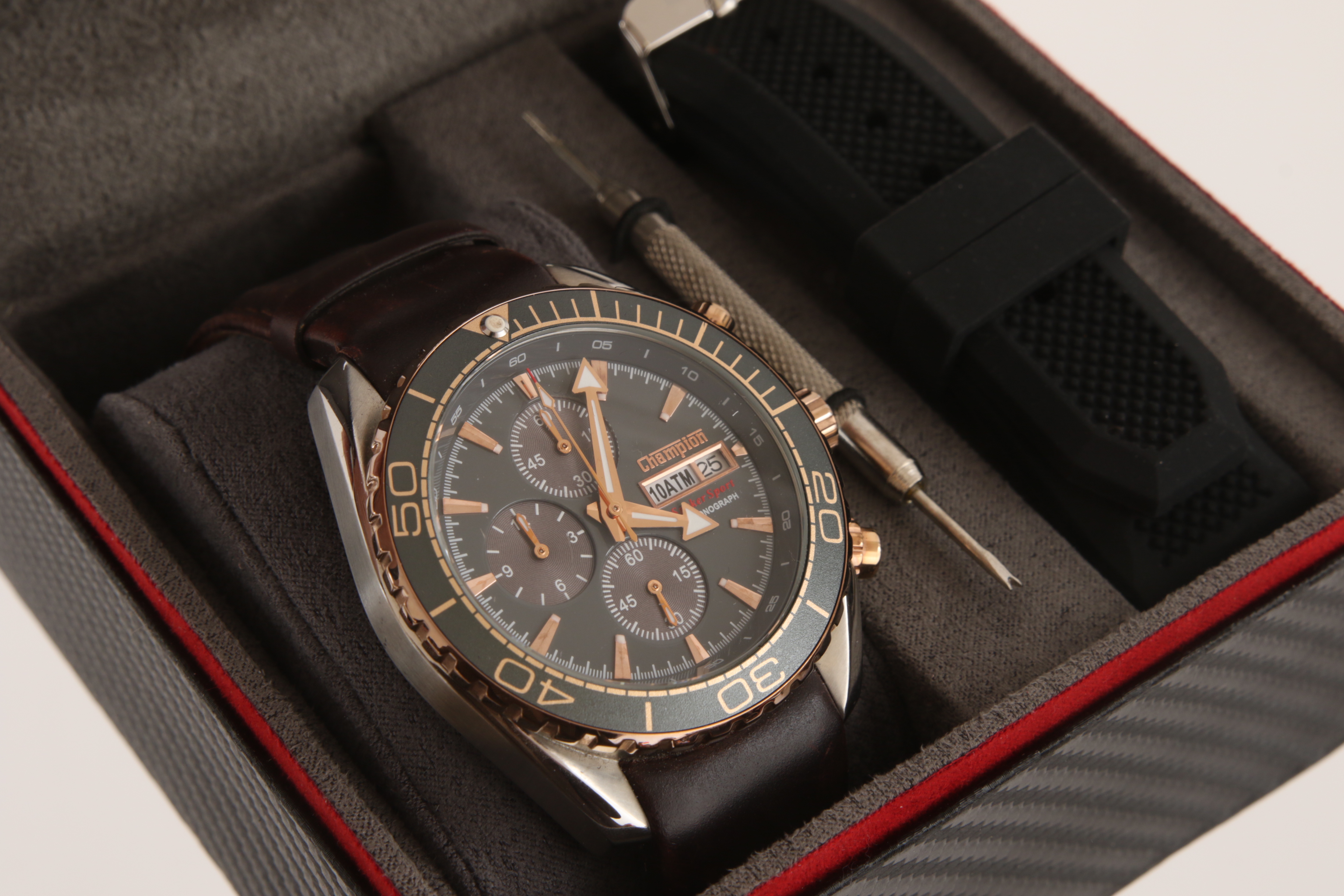 Herrarmbandsur, Champion Spyker Auction