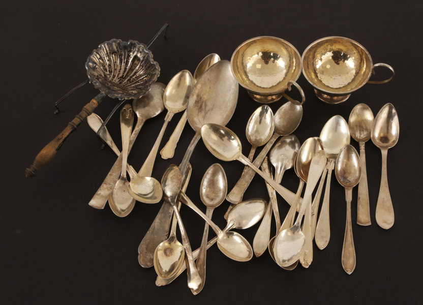 Parti silverföremål