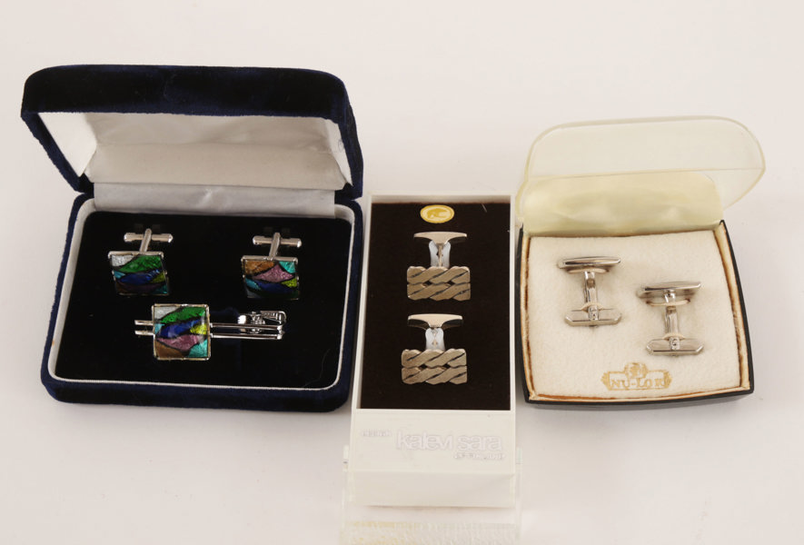 Manschettknappar 3 par samt slipsnål