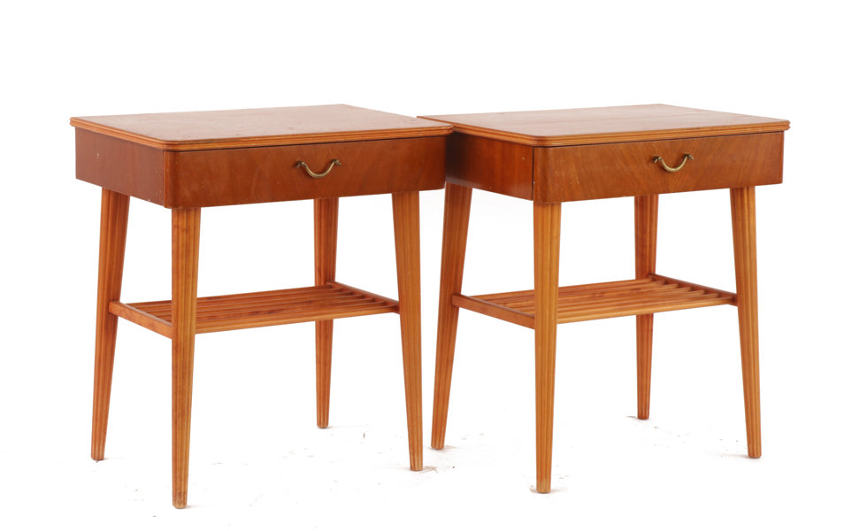 Nattduksbord ett par, omkring 1900-talets mitt