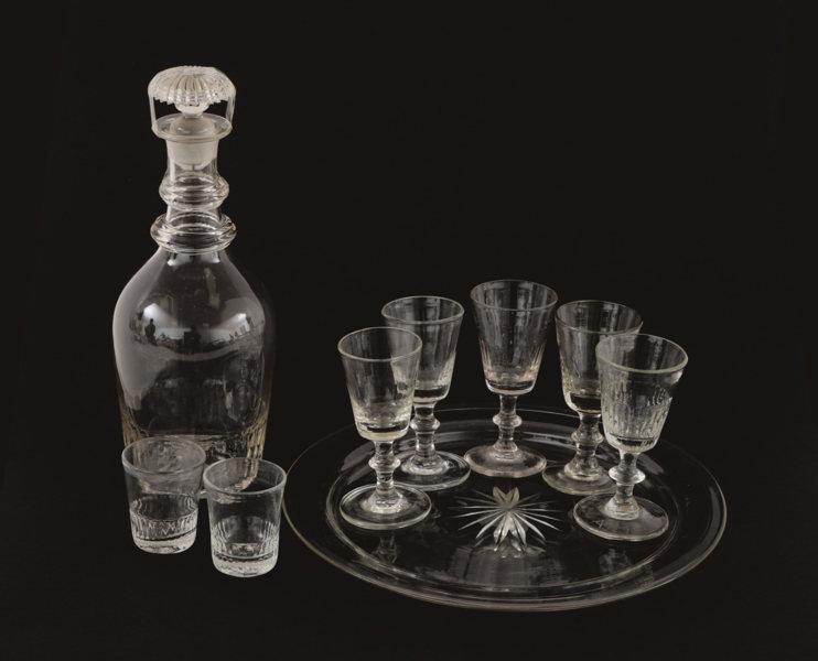 Glas 9 delar, 1800-tal