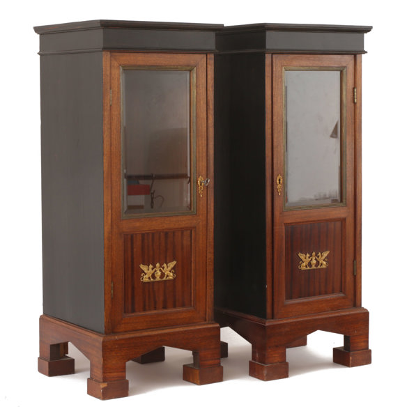 Nattduksbord ett par, empirestil, 1900-talets första del