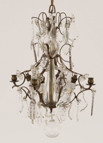 Ljuskrona, rokokostil, 1900-talets första hälft