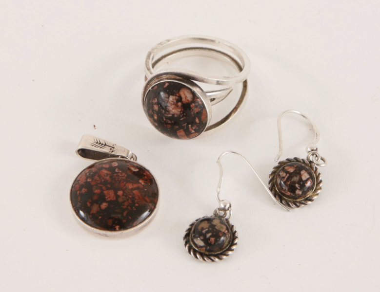 Silversmycken 4 delar, bl.a. Stenlya