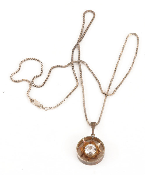 Halsband med hänge, sterlingsilver, Salovara, Finland