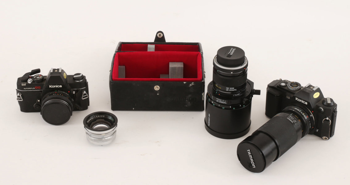 Kameror 2st samt objektiv