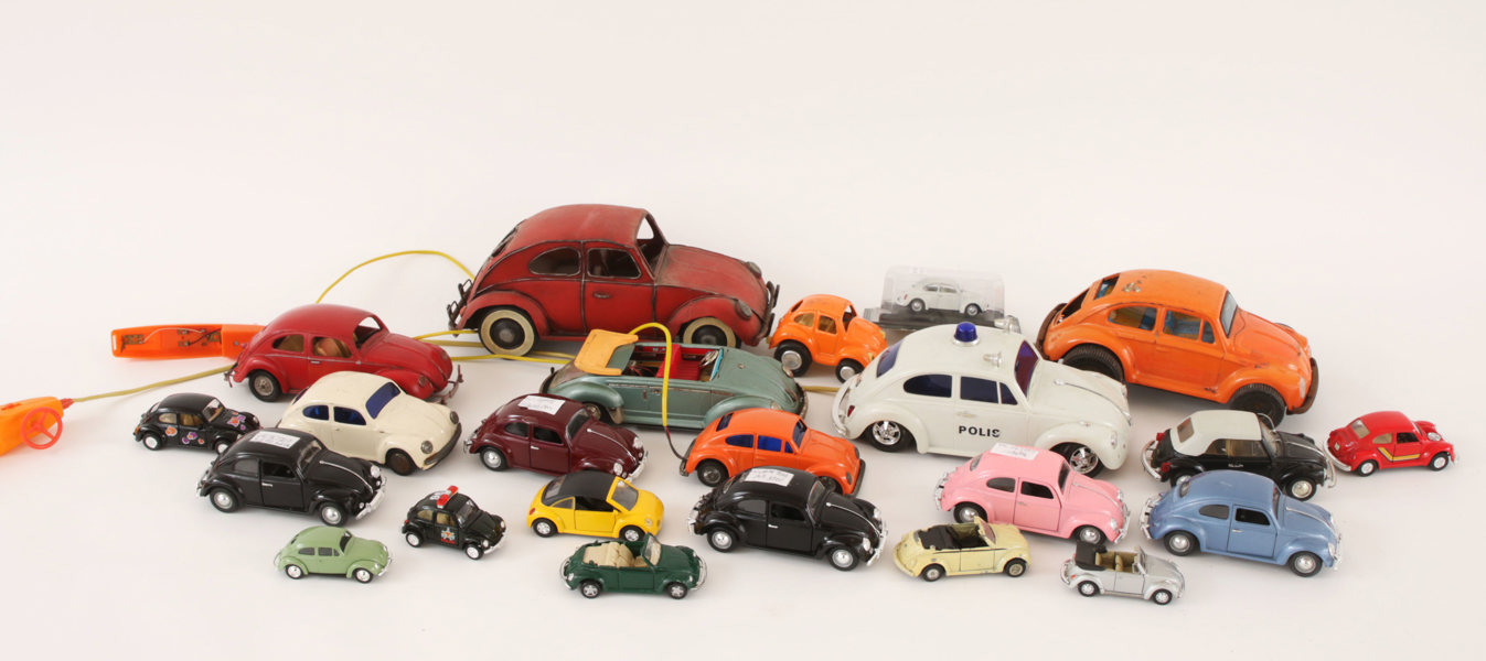 Parti leksaksbilar, bl.a. 1950/60-tal