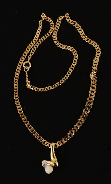Halsband med hänge, 18k