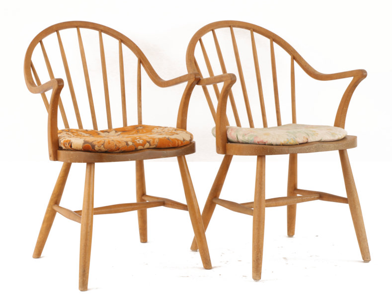 Karmstolar ett par, Gemla Möbelfabrik, omkring 1900-talets mitt