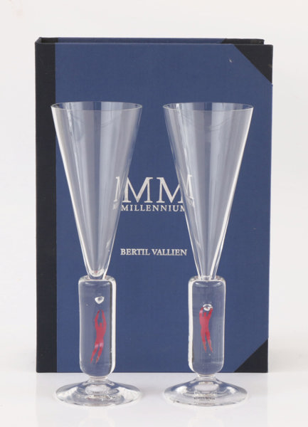 Champagneglas ett par, "Millenium", Bertil Vallien för Kosta Boda