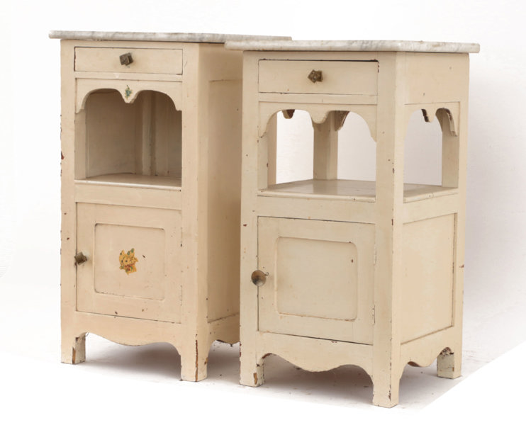 Nattduksbord 2st, jugend, 1900-talets början