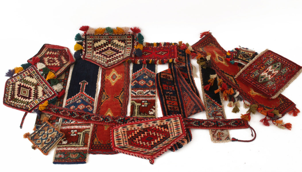 Parti handknutna textilier