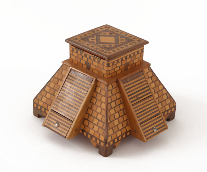 Rökbordsskrin, 1900-talets första hälft