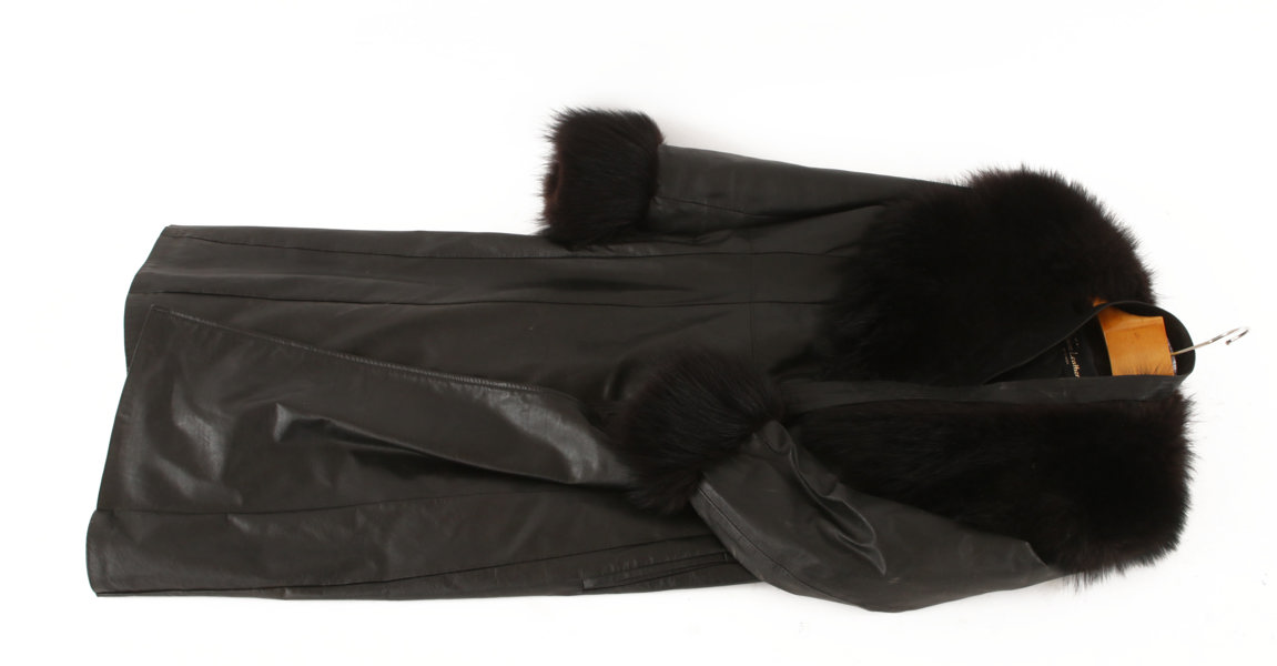 Skinnkappa, Rajac Leathers, Kanada