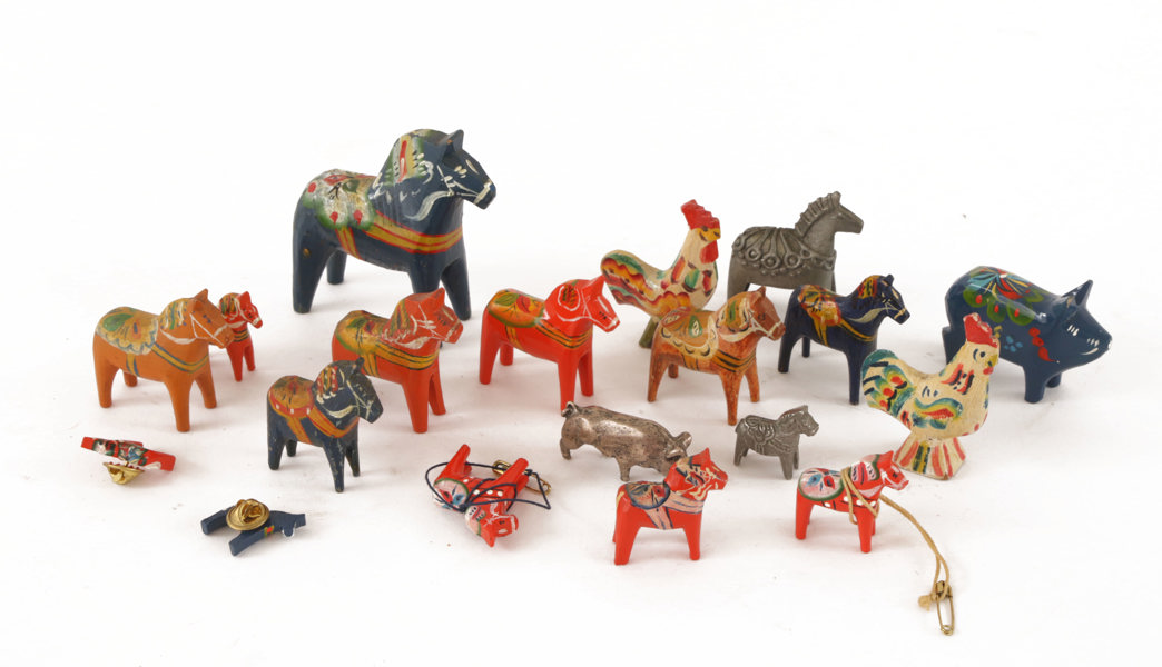 Parti miniatyrdalahästar, m.m., bl.a. omkring 1900-talets mitt