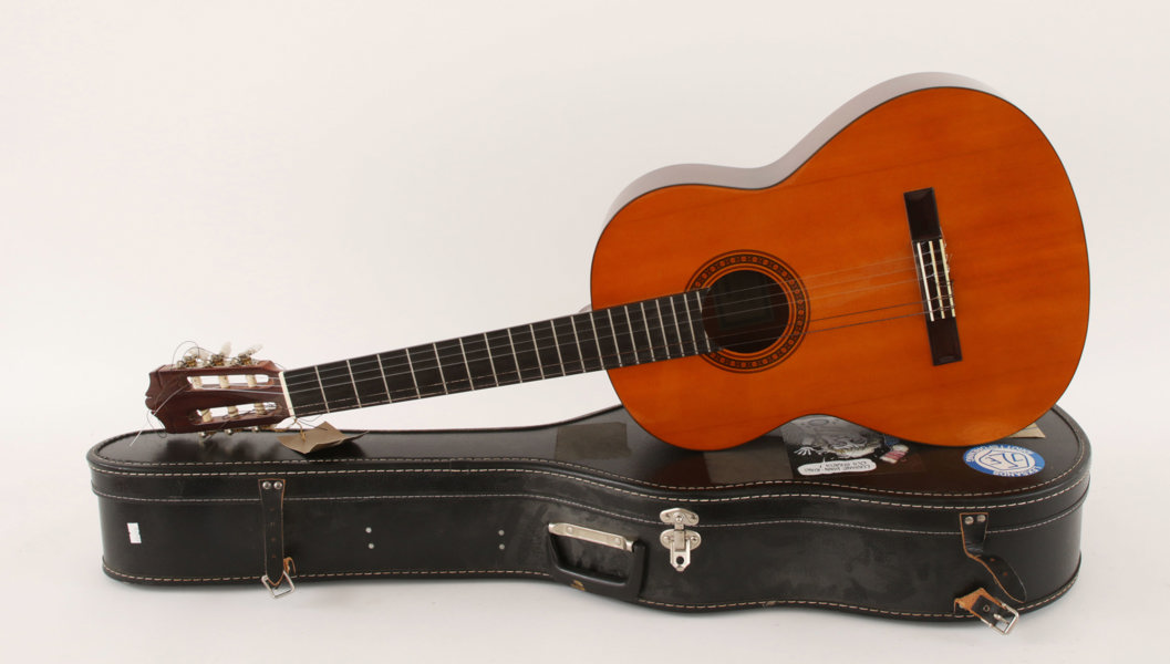 Akustisk gitarr, Yamaha, CG110A