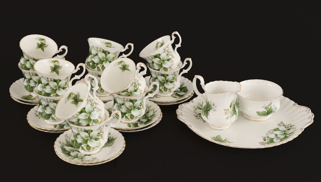 Kaffeservis, "Trillium", Royal Albert, England
