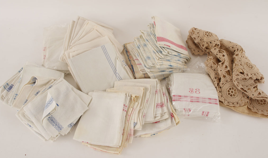 Parti textilier, mestadels linnehanddukar