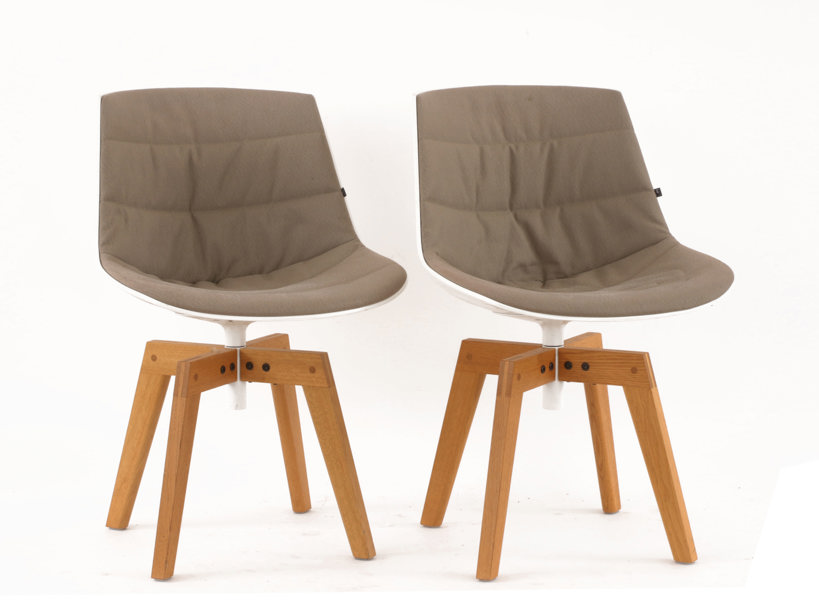 Stolar ett par, "Flow Slim", Jean Marie Massaud, MDF, Italien