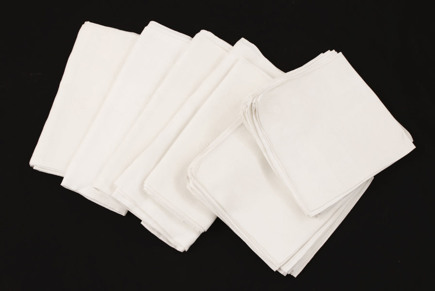 Linnetextilier 29 delar