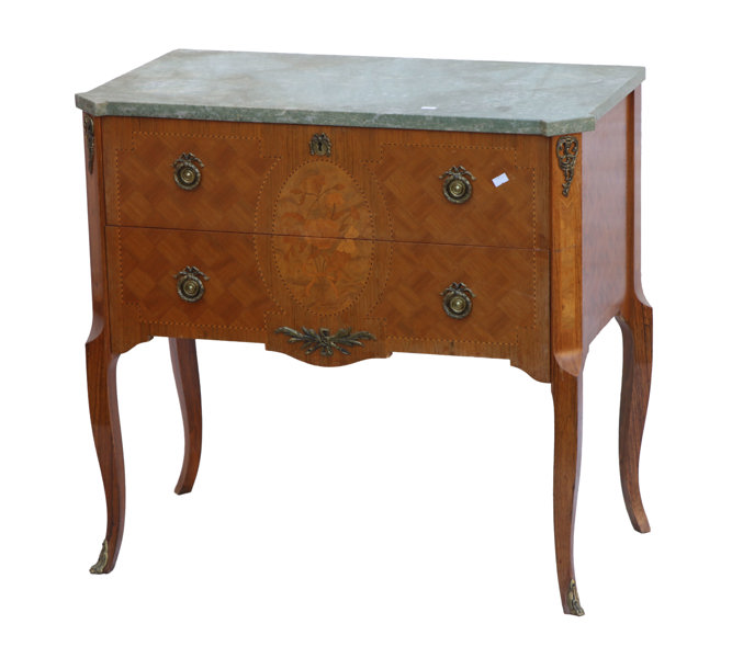 Byrå, Louis XVI stil, 1900-tal