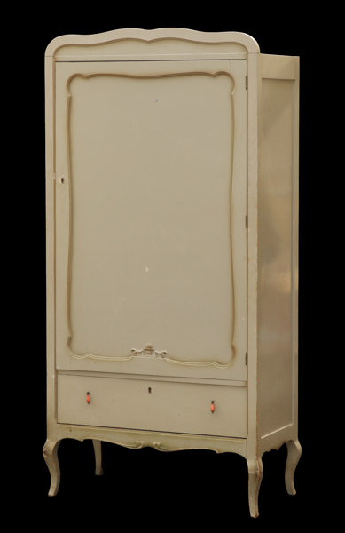 Klädskåp, 1900-talets första hälft