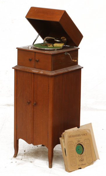 Salongsgrammofon, Erik Nilsson, Eskilstuna, 1900-talets första hälft