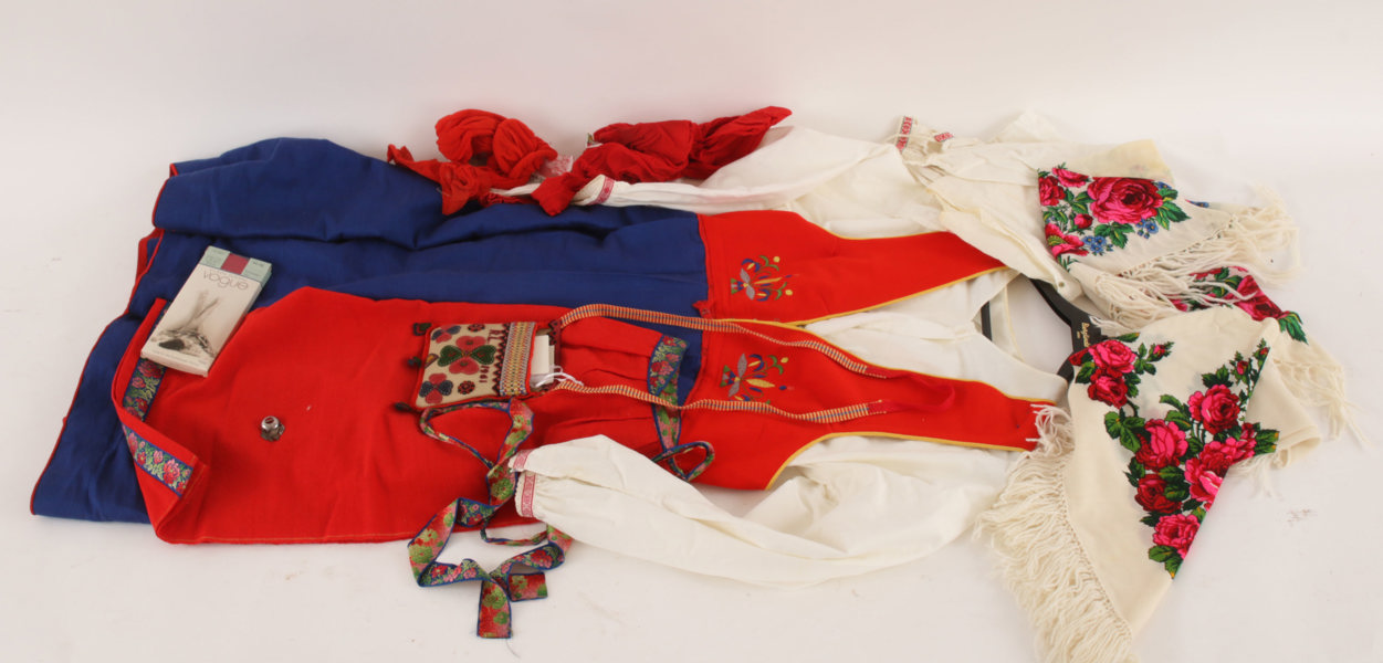 Folkdräkt för kvinna, Malung