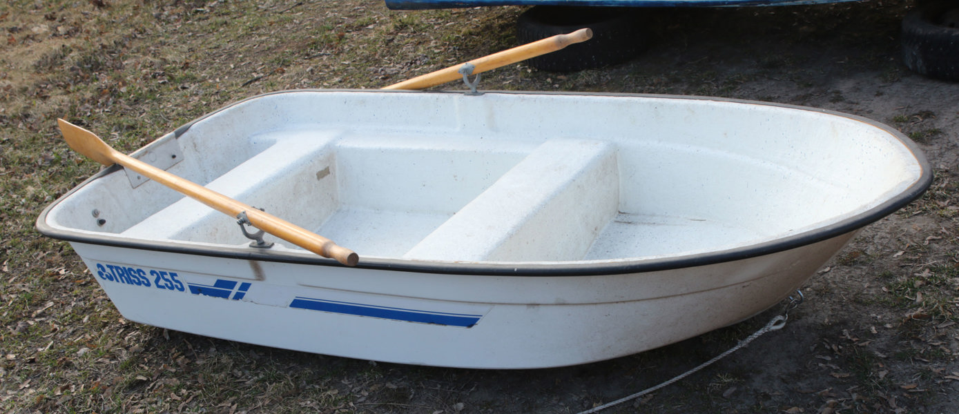 Jolle med åror, Triss 255