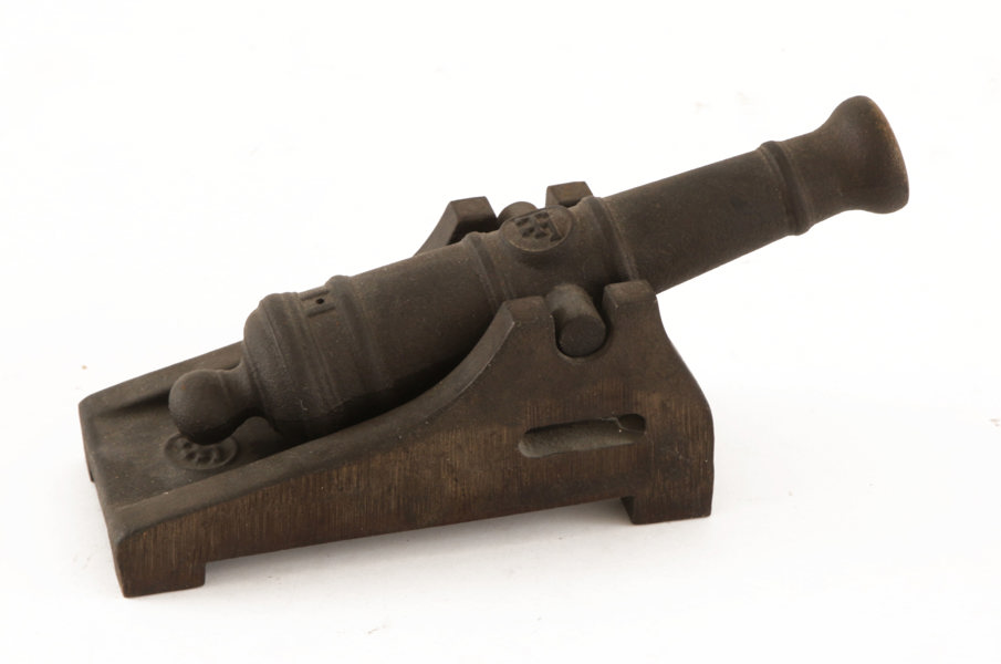 Bordskanon, Hällefors Bruk