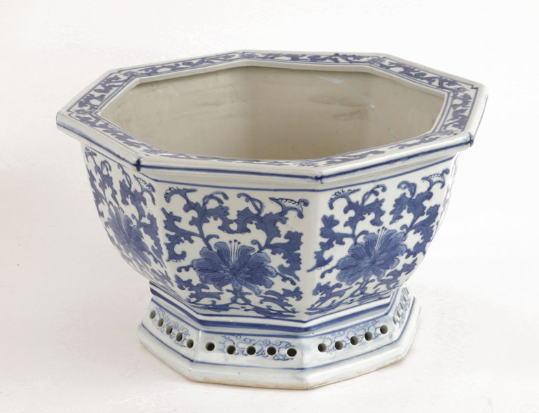 Ytterfoder, Kina, 1900-tal