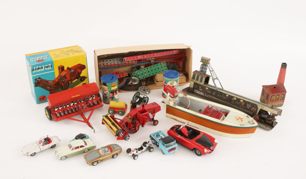 Parti äldre leksaker