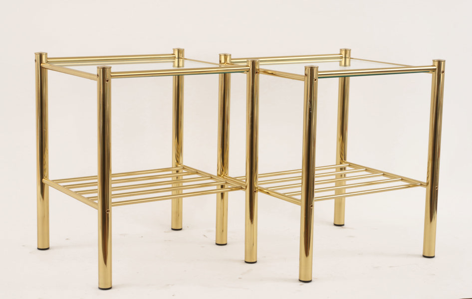 Nattduksbord ett par, 1900-talets slut