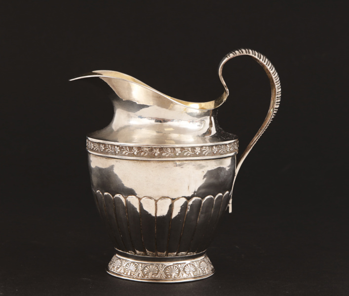 Gräddkanna, silver, empire, 1837