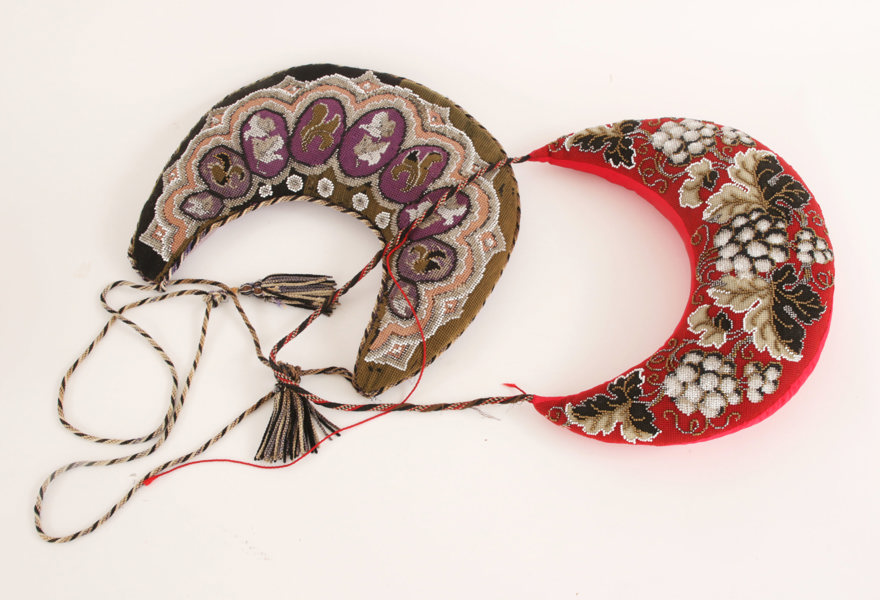 Nackkuddar 2st, 18/1900-tal