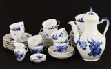 Kaffeservisdelar, "Blå blomster", Royal Copenhagen, Danmark