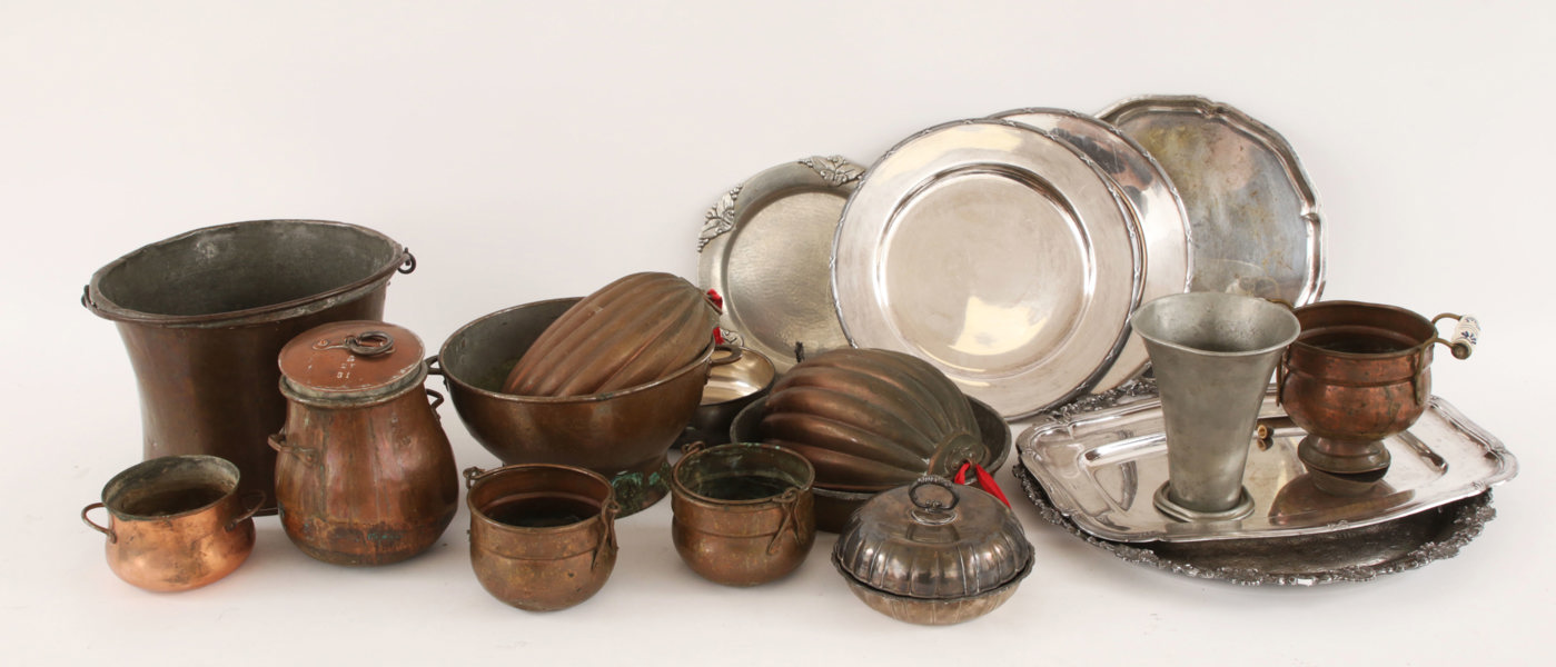 Parti metallföremål