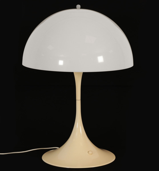 Bordslampa, "Panthella", Verner Panton för Louis Poulsen, Danmark